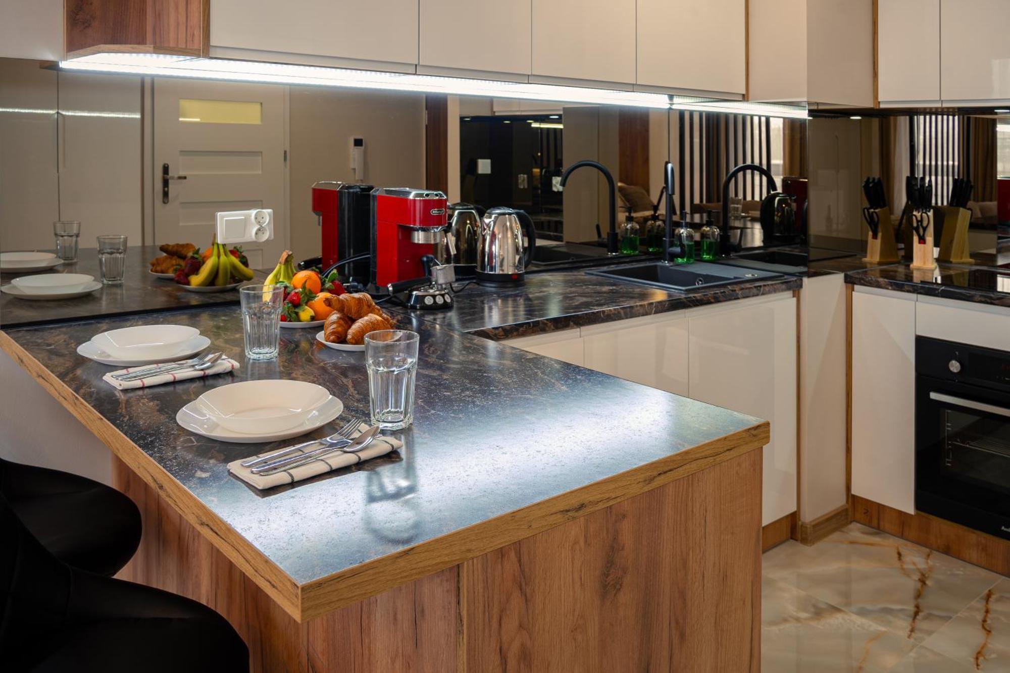 Ekskluzywny Apartament + Garaz Krakau Buitenkant foto