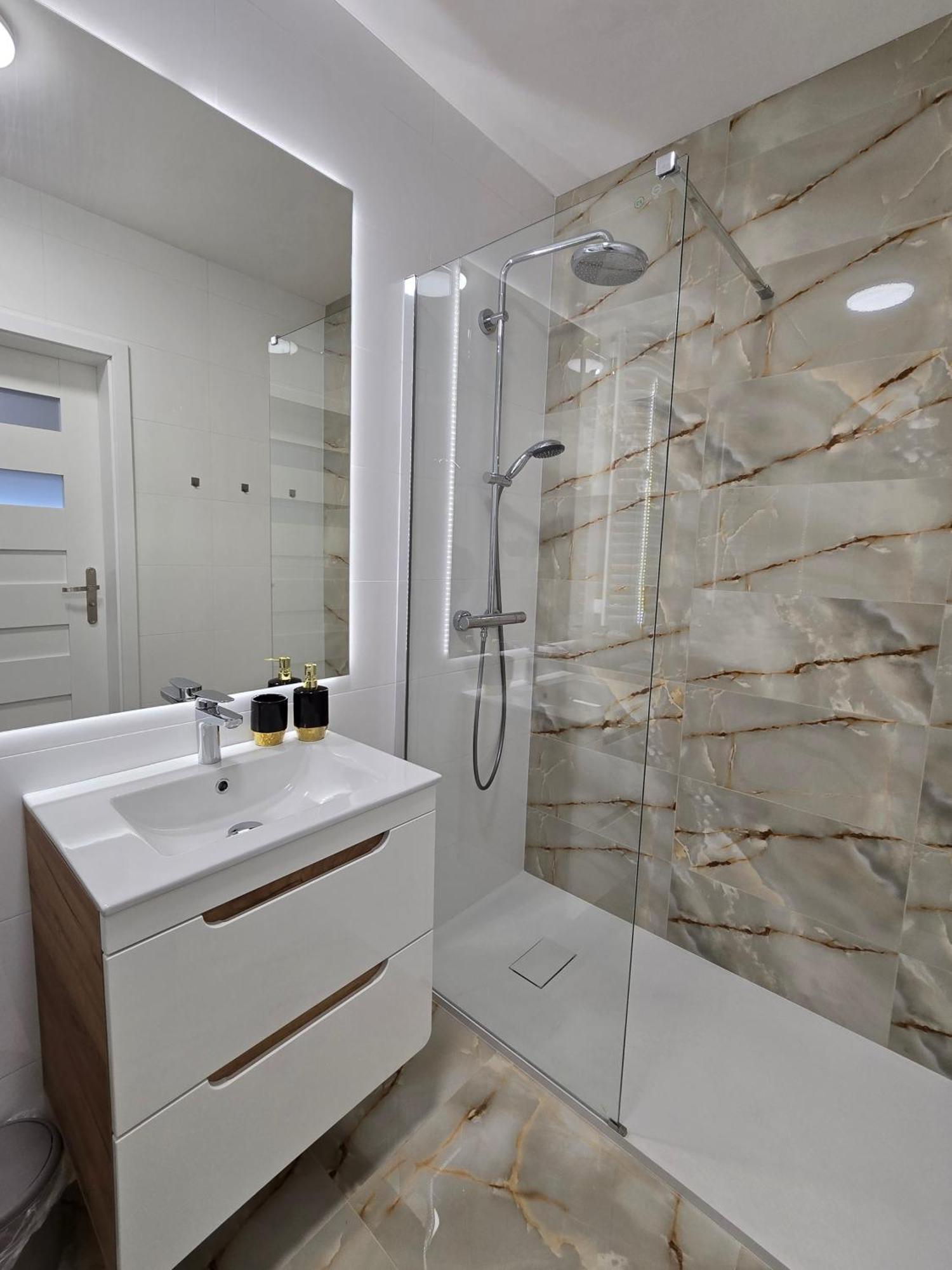 Ekskluzywny Apartament + Garaz Krakau Buitenkant foto